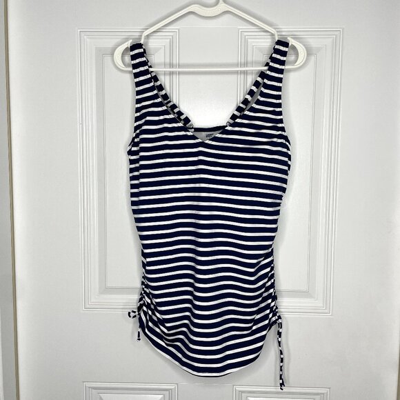 Lands' End Women's Tankini Swimsuit Top - Picture 2 of 8